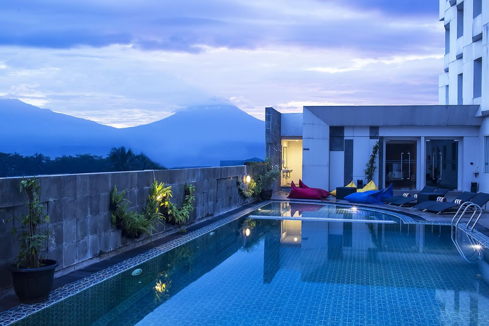 Atria Hotel Magelang Exteriér fotografie