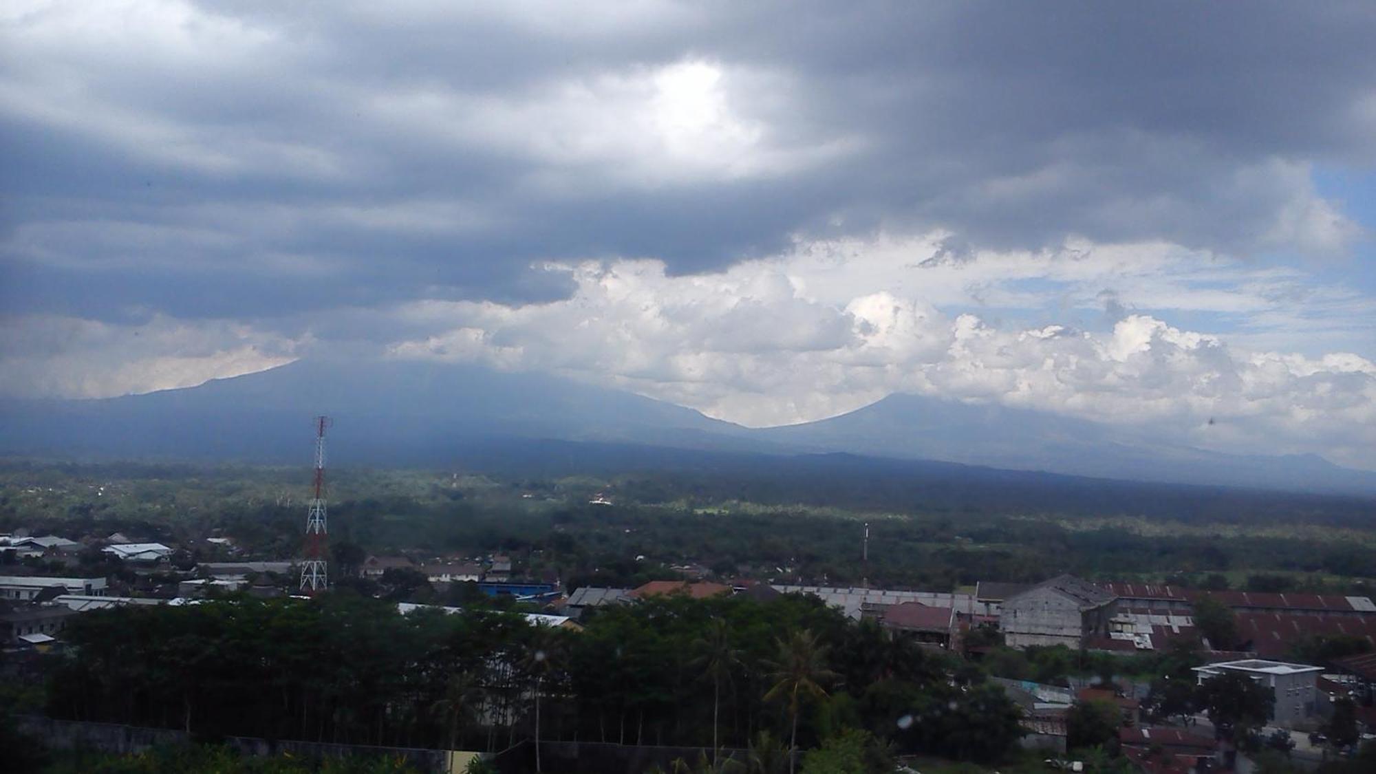Atria Hotel Magelang Exteriér fotografie