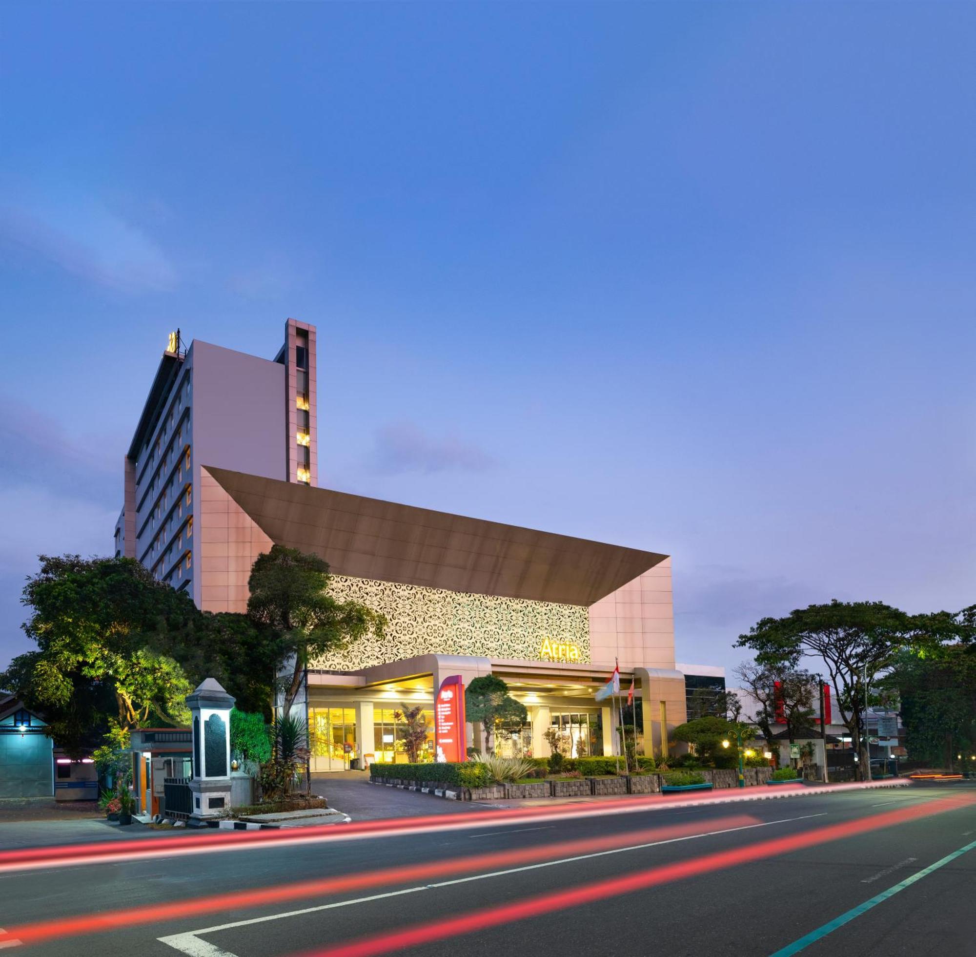 Atria Hotel Magelang Exteriér fotografie
