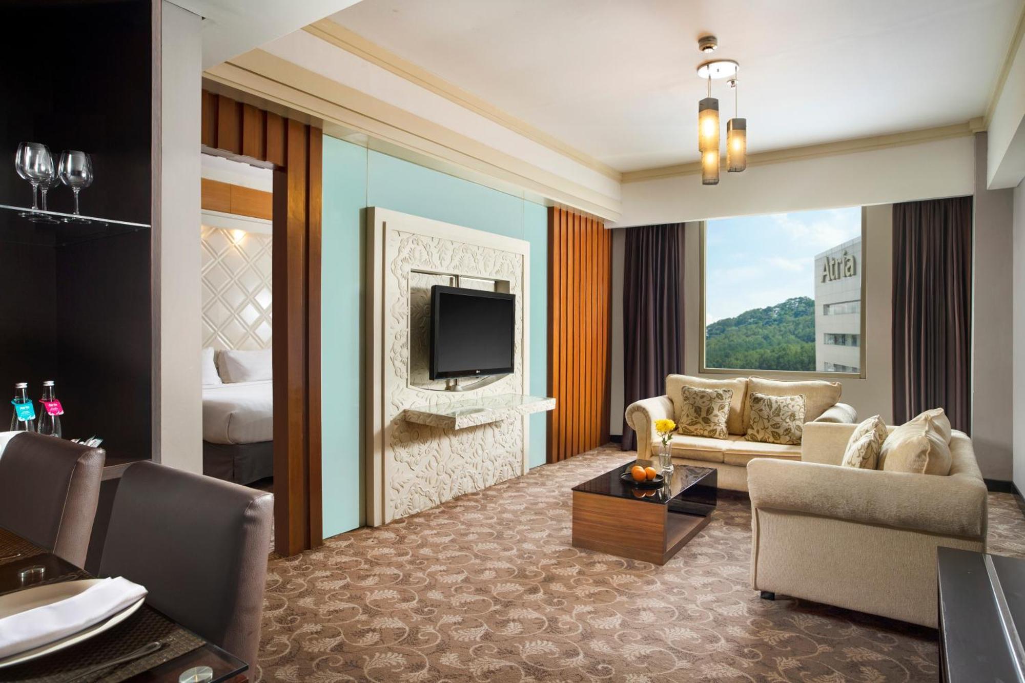 Atria Hotel Magelang Exteriér fotografie